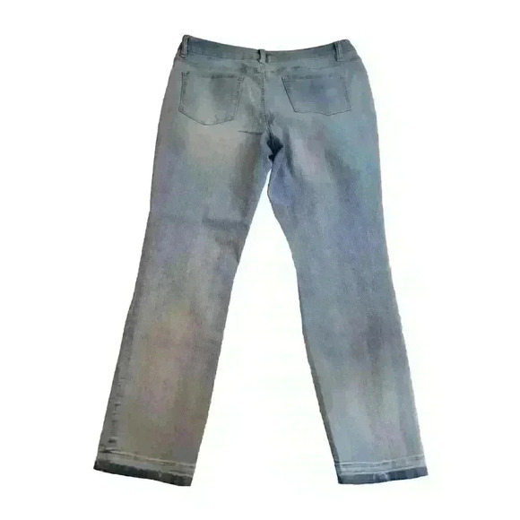 Monroe & Main Jeans Womens 12 Embroidered Floral Boho Raw Hem - Picture 4 of 16